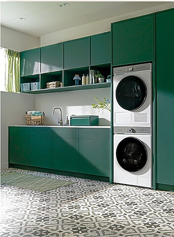 11 kg Washer with Ecobubble and 9 kg dryer with heat pump technology package