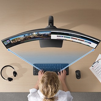 Streamlined Monitor Why choose a curved monitor: Key benefits for gaming and work | Samsung ...